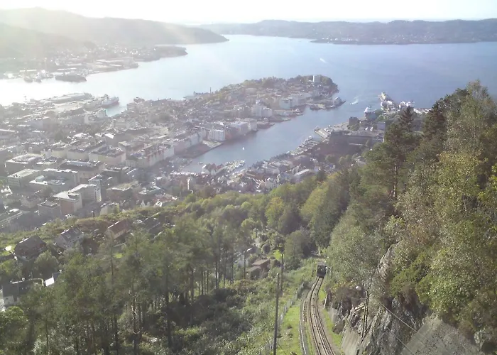 Central Location In The Heart Of Historic Bergen