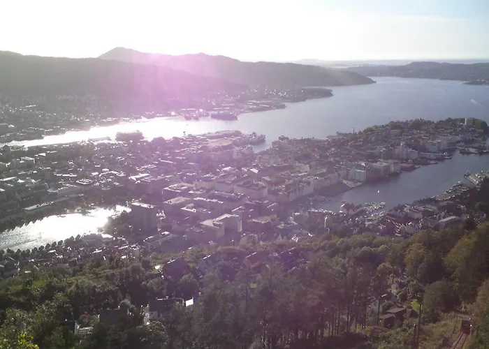 Central Location In The Heart Of Historic Bergen